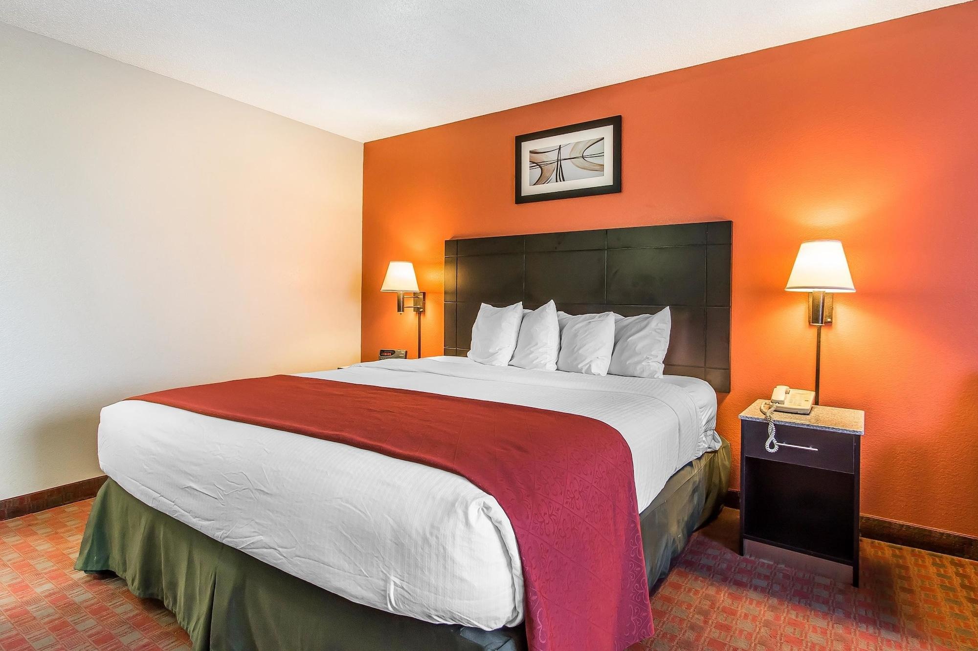Quality Inn & Suites La Vergne Exterior foto