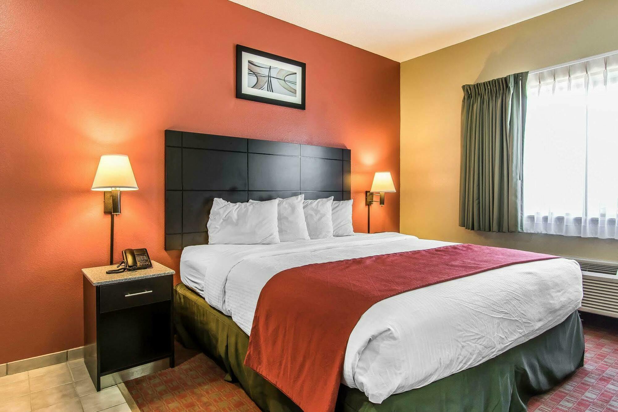 Quality Inn & Suites La Vergne Exterior foto